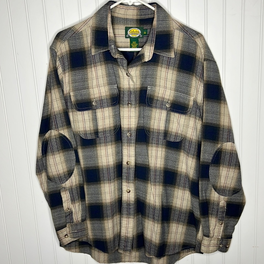 Long Sleeve Button Up Shirt Size Large